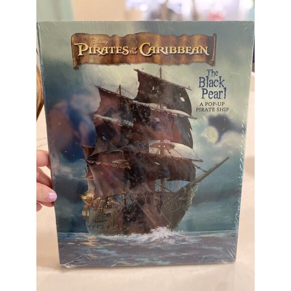 PIRATES OF THE CARIBBEAN THE BLACK PEARL 3D POP-UP PIRATE SHIP SEALED 1st Edt - Picture 1 of 5